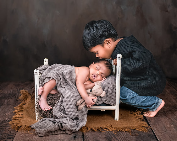 Ayan K NB 091422_0134-M3_M2 16x20 B