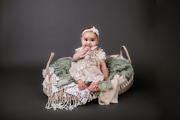 Kassandra T 6 mos 011124_0173-Edit
