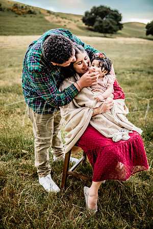 Sandhu Family 051923_0216-Edit