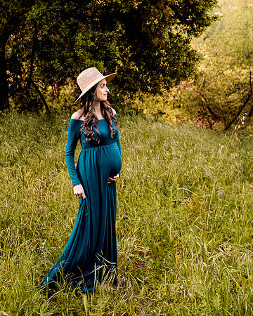 Correra Maternity 042123_0092 S4_S1