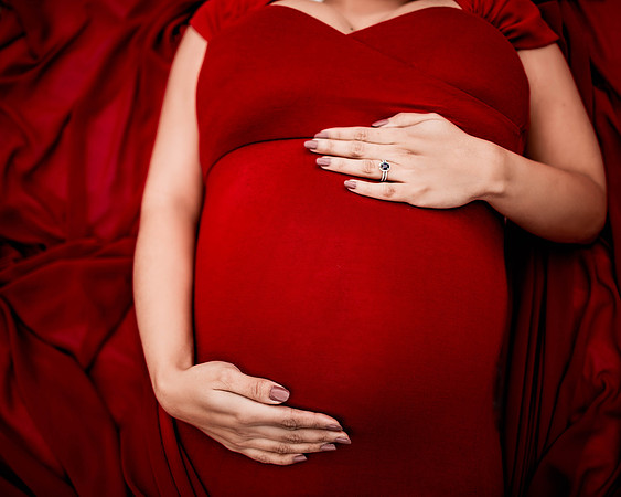 Archer Maternity 011822_146-16x20 S2_S2