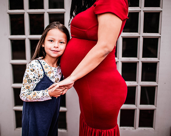 Archer Maternity 011822_113- 16x20 S2_S2