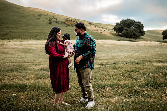 Sandhu Family 051923_0180 S1_STE