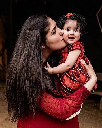 Sandhu Family 051923_0040 S1_S2