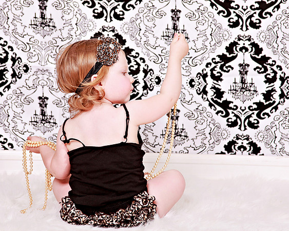 Emily 18m 060113_045 16x20