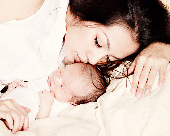 Miles Newborn 020912_161 11x14 KNPkp