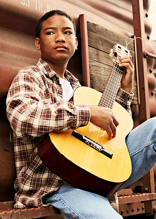 Jonathan Senior 042311_096 5x7 T
