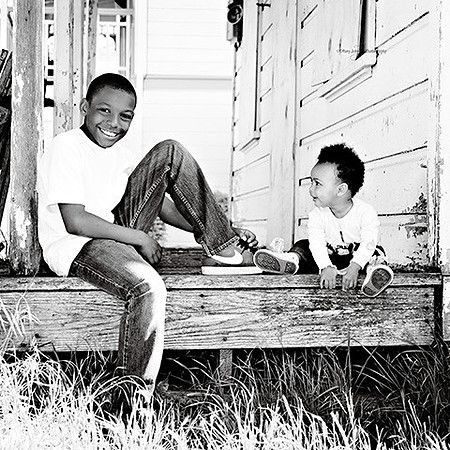 Zoee 1 yr Elijah 13 yrs 050110_219 12x12 MBW