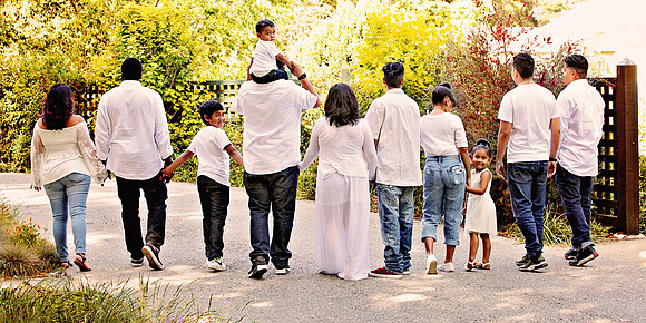 Jones Generation 051318_0234 10x20