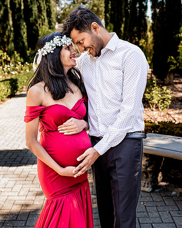 Suresh Maternity 081922_0120-S1_S2 16x20