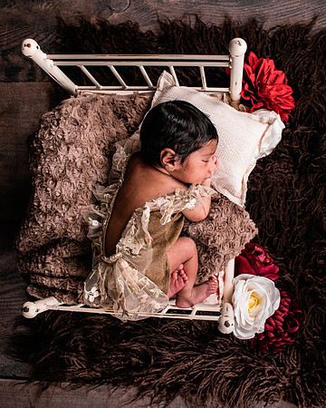 Maleeka P NB 042622_0114-M3_M2 16x20