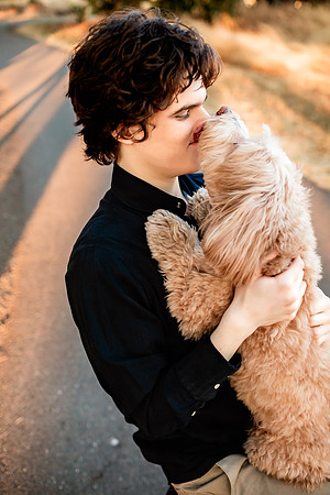 Luca N Grad 061425_0108-Edit