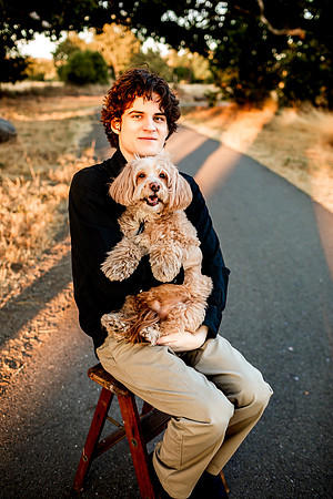 Luca N Grad 061425_0102-Edit