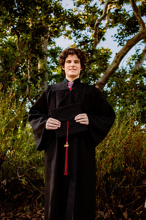 Luca N Grad 061425_0014-Edit
