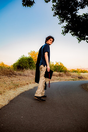 Luca N Grad 061425_0130-Edit