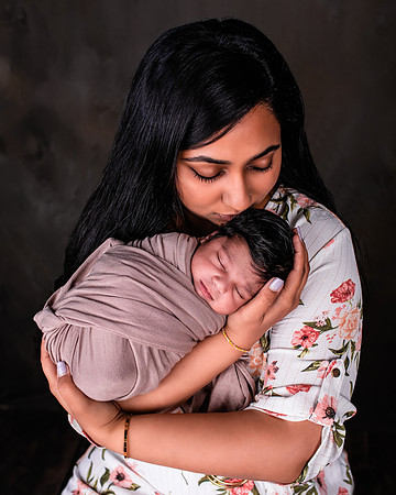 Maleeka P NB 042622_0185-M3_M2 16x20